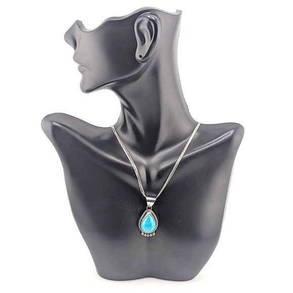 Authentic Navajo Necklace Blue Turquoise Pendant Native American Jewelry ** - Picture 10 of 10